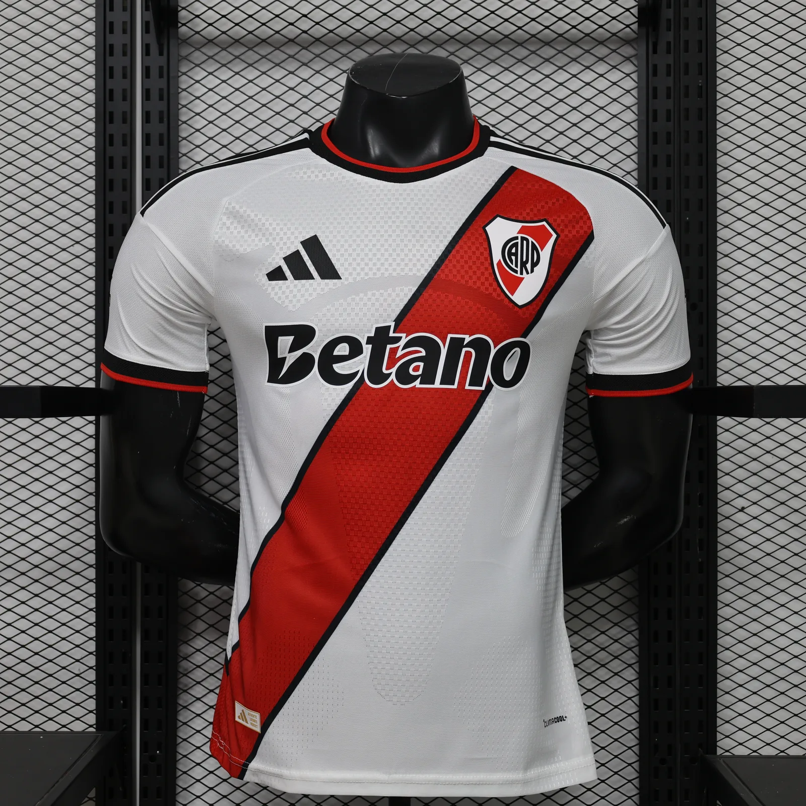 Camiseta River Plate – Titular versión jugador – 2026-27