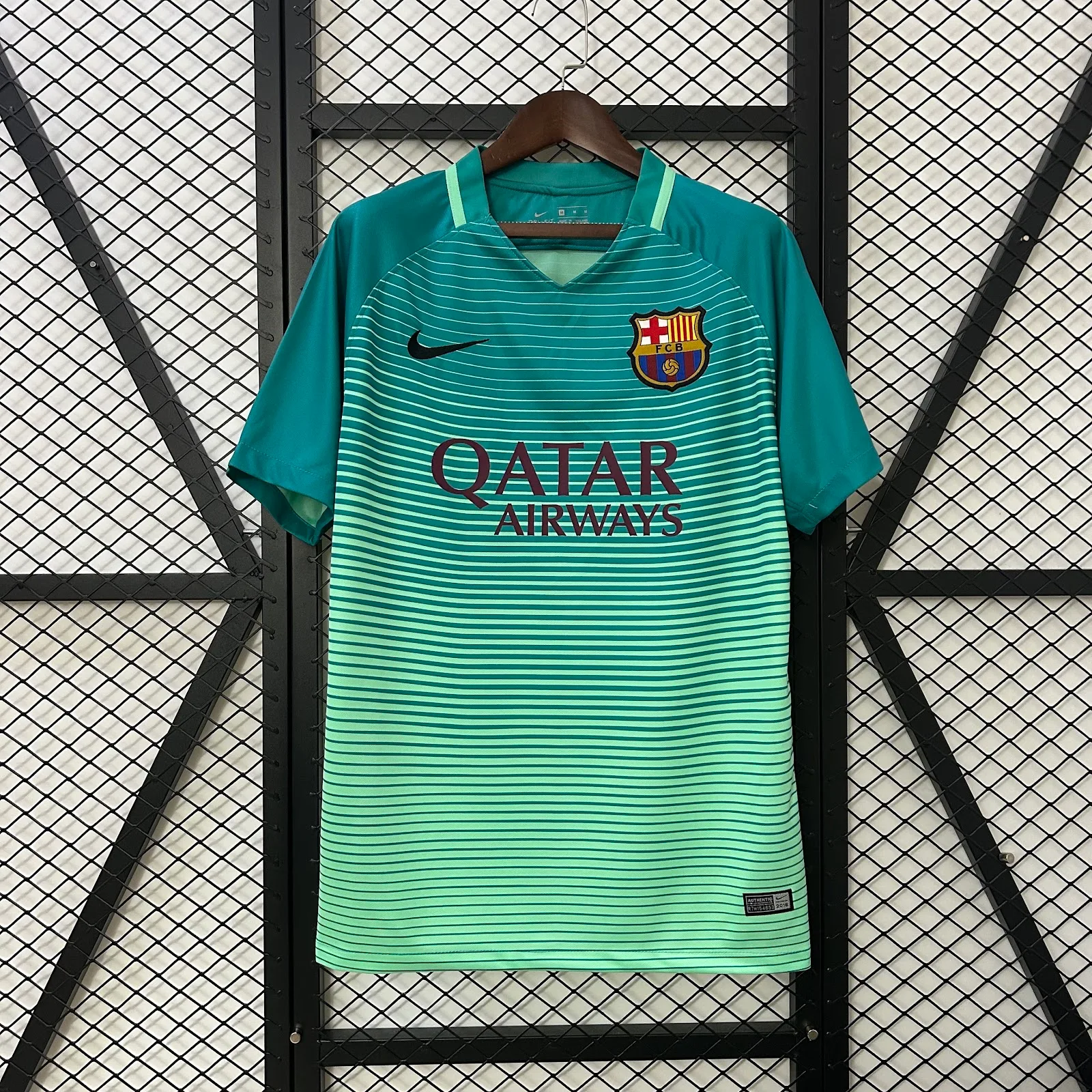 Camiseta Barcelona – Tercera equipación Retro – 2016-17