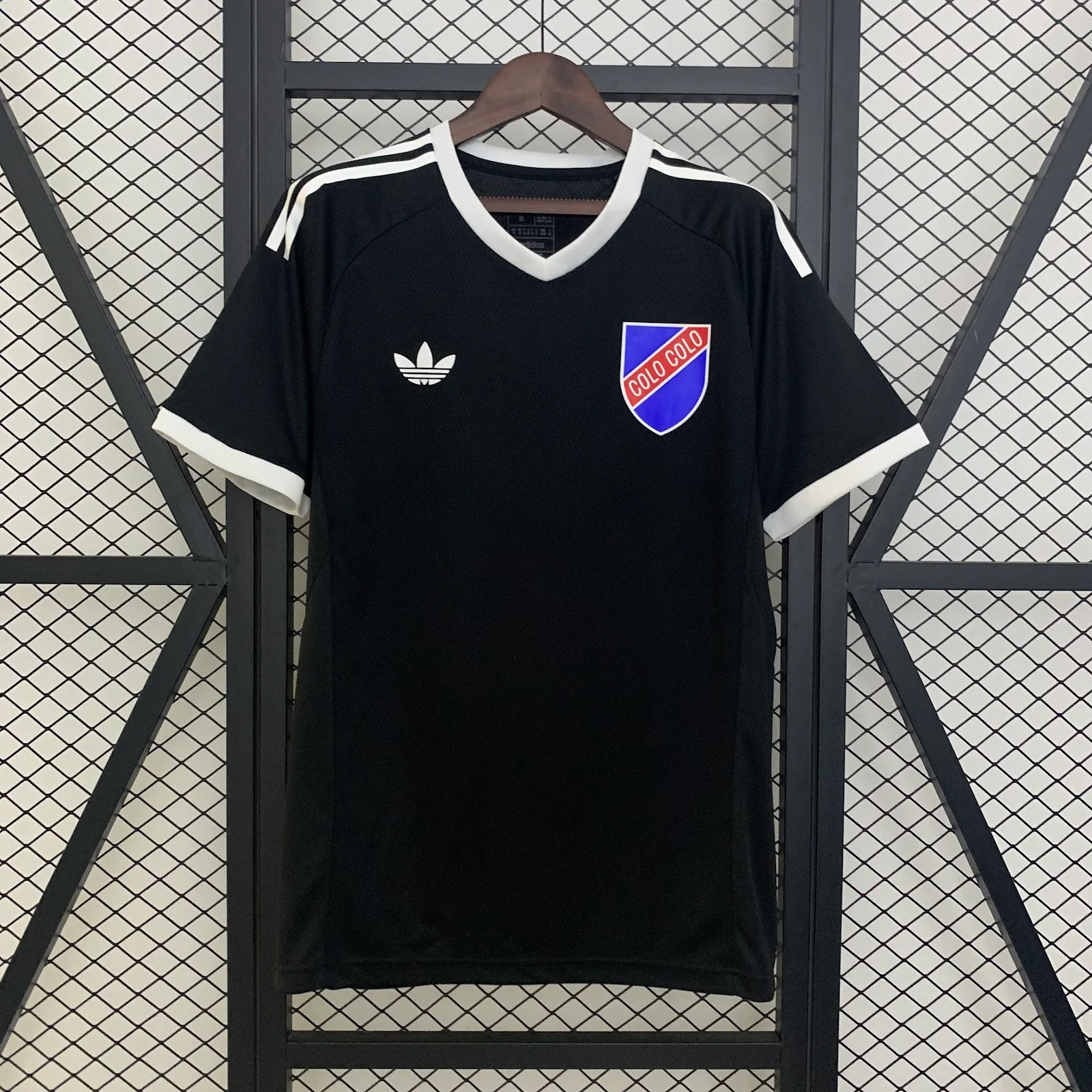 Camiseta Colo-Colo – Aniversario negra – 2025-26 – Variante 1