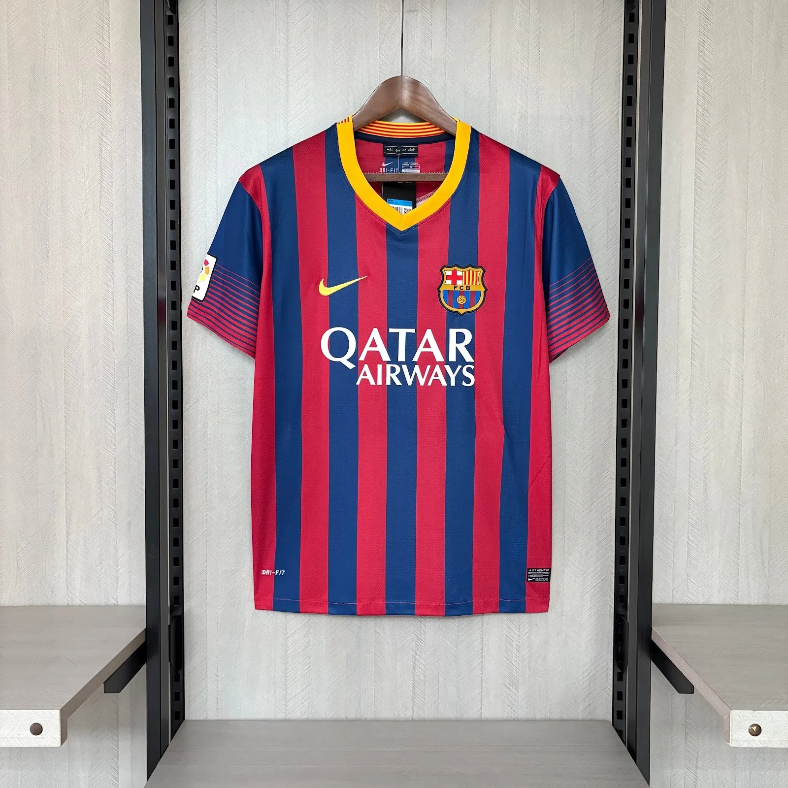 Camiseta Barcelona – Titular con patrocinadores – 2013-14 – Variante 1