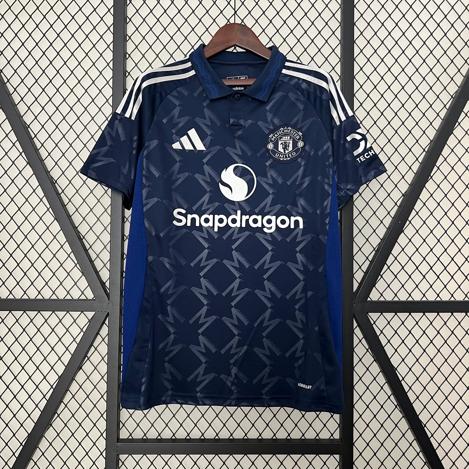 Camiseta Manchester United – Visitante – 2024-25
