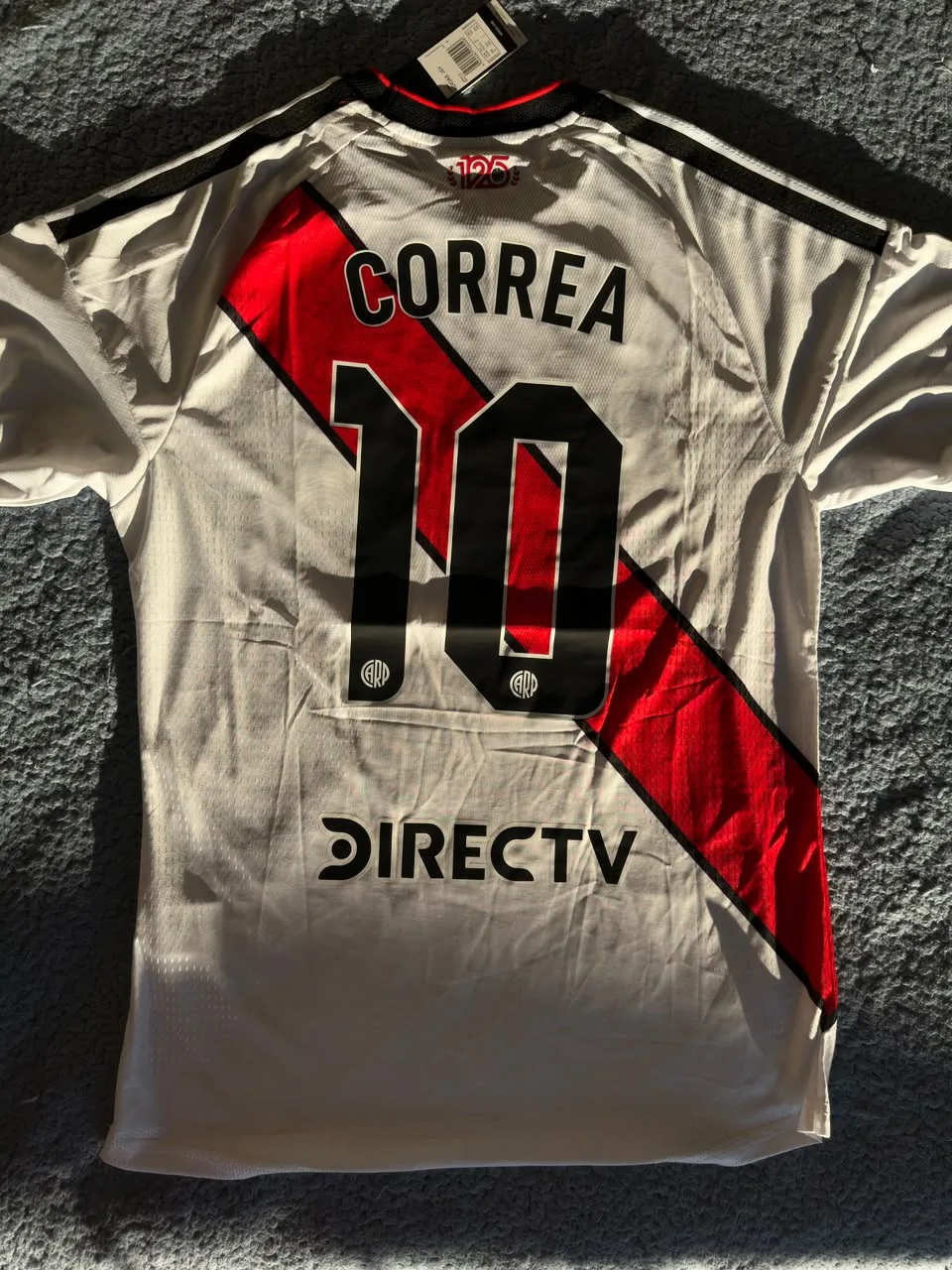 Camiseta River titular 26/27 "10 Correa"